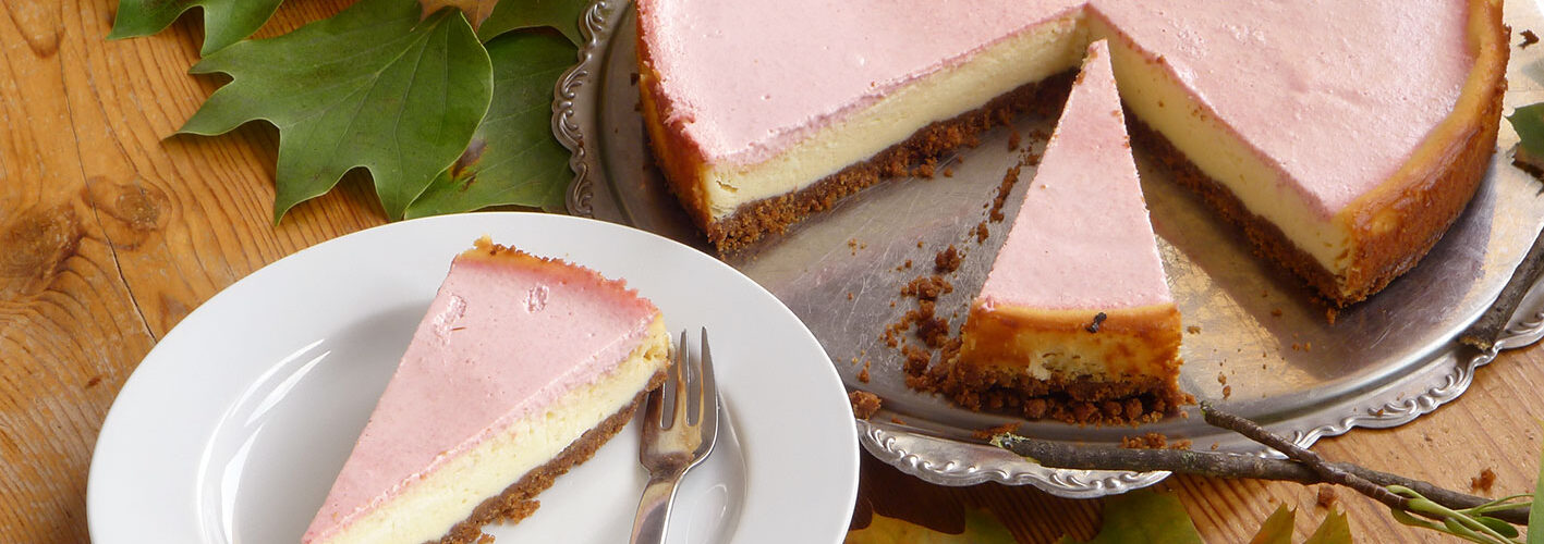 New York Cheesecake mit Guaven-Topping